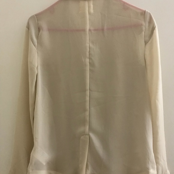 Sheer cream color blazer - Picture 3 of 4